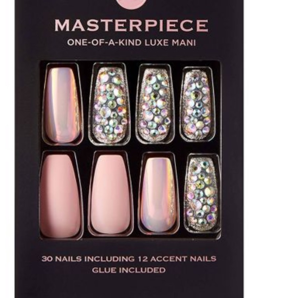 1 Kiss masterpiece fake glue on nails fantasy doll coffin crystal rhinestone